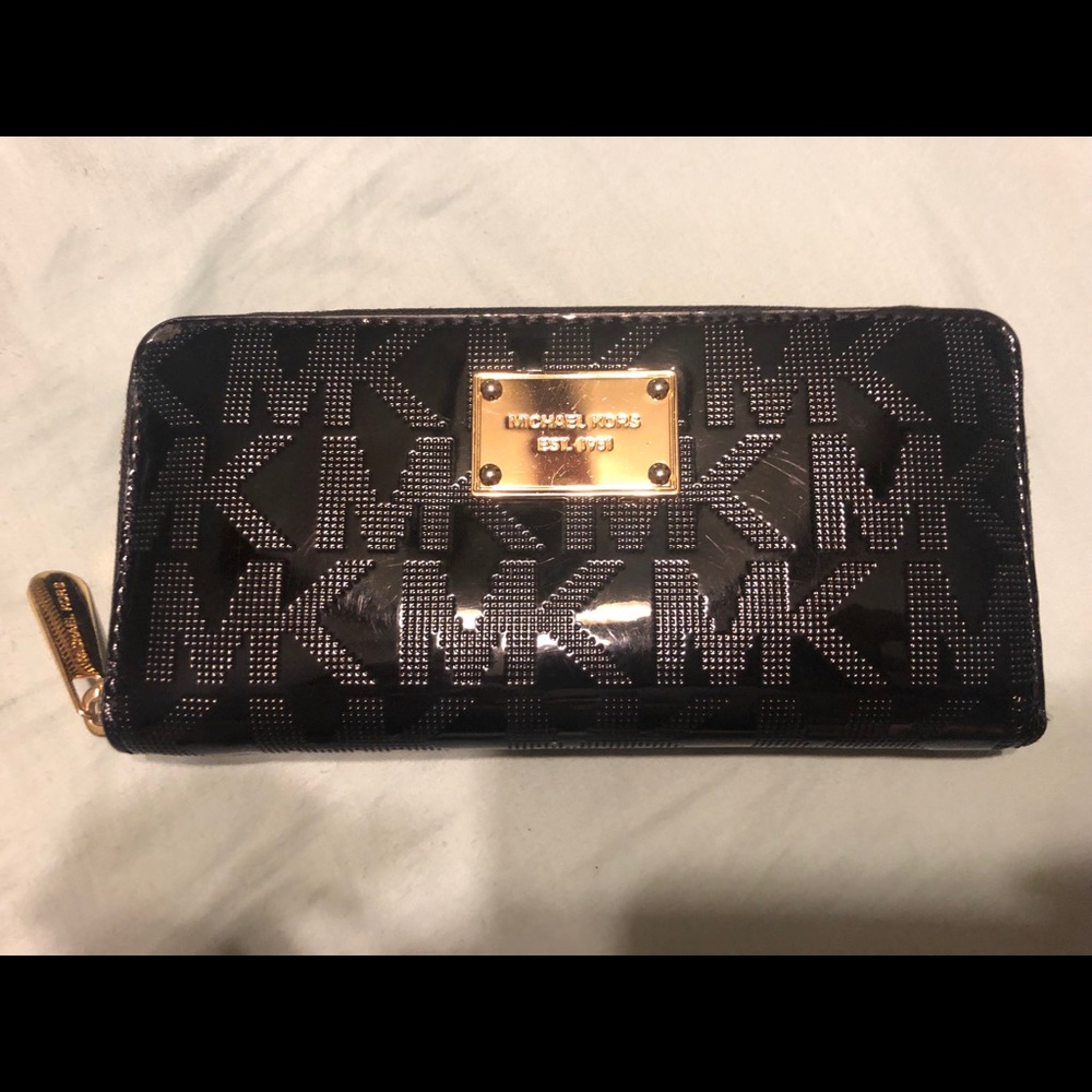 MICHAEL KORS WALLET